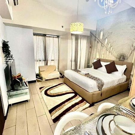 Greenbelt Hamilton Tower 1 Legazpi Makati City Dış mekan fotoğraf