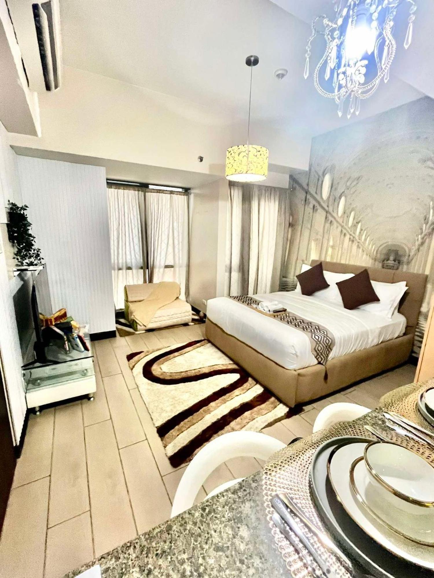 Greenbelt Hamilton Tower 1 Legazpi Makati City Dış mekan fotoğraf