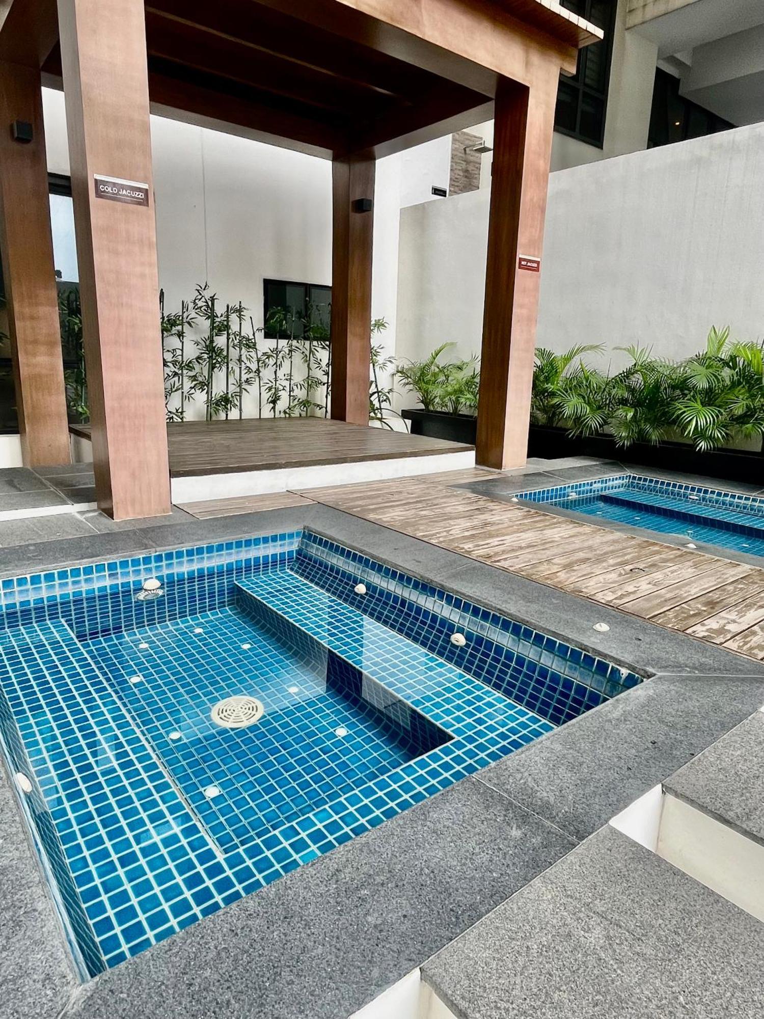 Greenbelt Hamilton Tower 1 Legazpi Makati City Dış mekan fotoğraf